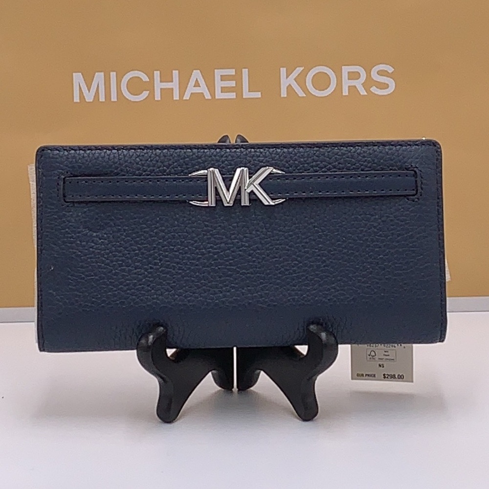 Michael Kors Reed Large Bifold Pebbled Leather Snap Wallet Card Case Navy NWT - Picture 2 of 12